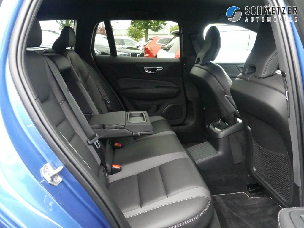 Volvo  +T6+GT+TWIN+AWD+R-DESIGN+Kamera+BLIS+DAB+USB