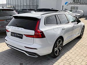 Volvo  +T6+AWD+GT+R-Design+Panorama+Standheizung+++