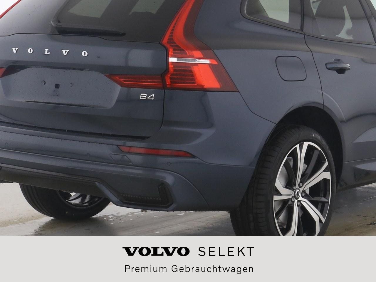 Volvo  +B4+Plus Dark+Panorama+Harman+Lenkradhzg+LED