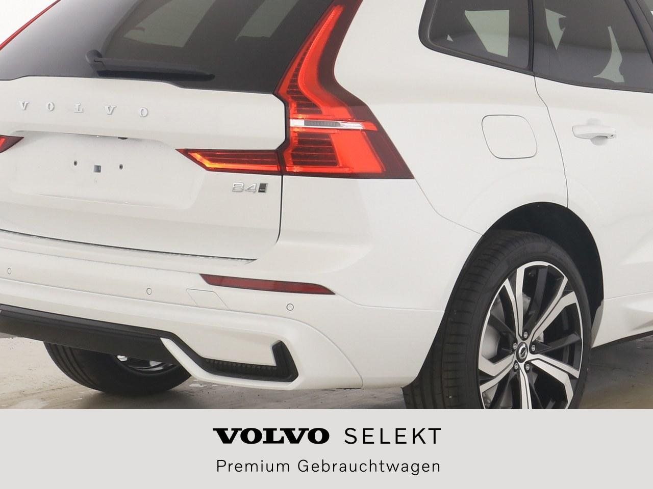 Volvo  +B4+AWD+Ultimate Dark+AHK semi+Lenkradhzg+++