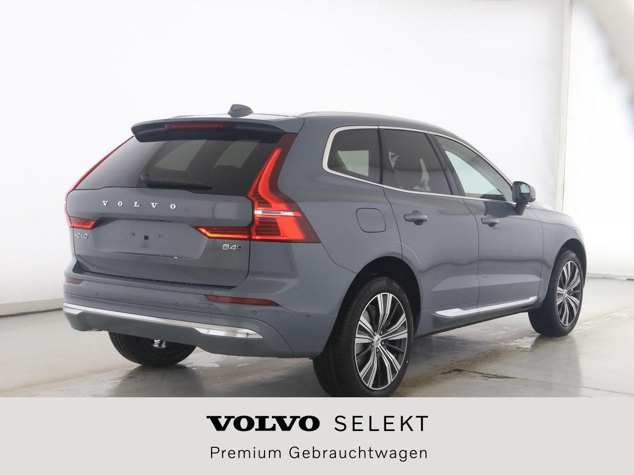 Volvo  +B4+AWD+Plus Bright+360°Kamera+Panorama+LED+