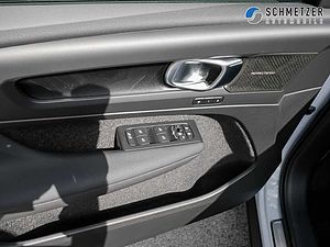 Volvo  +Recharge+T4+Plug-in Hybrid+Plus+LED+Kamera+